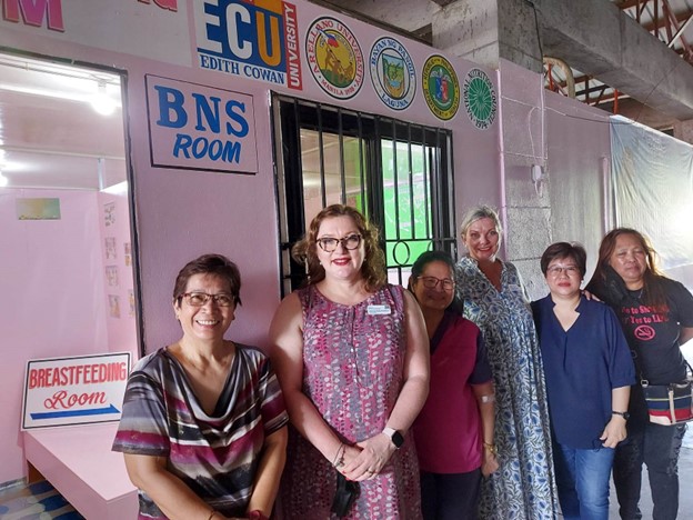 Ocular inspection at the breastfeeding station furnished from the donation of the ECU midwifery students.