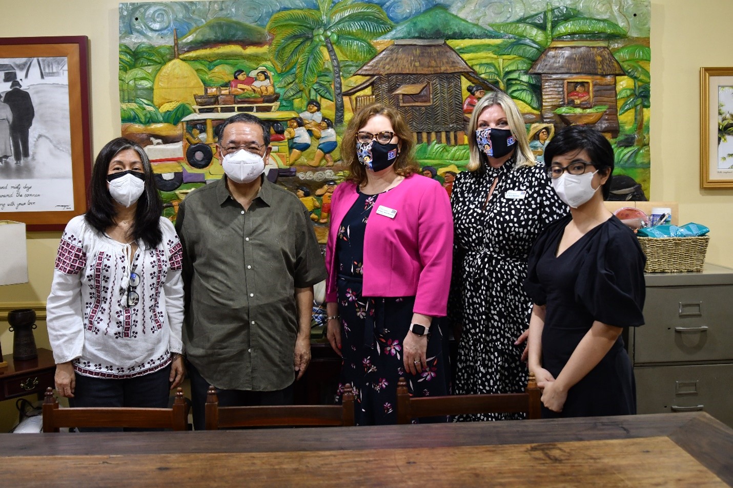 ECU Officials meet with Arellano University’s Chairman and CEO, Mr. Francisco P.V. Cayco and his family